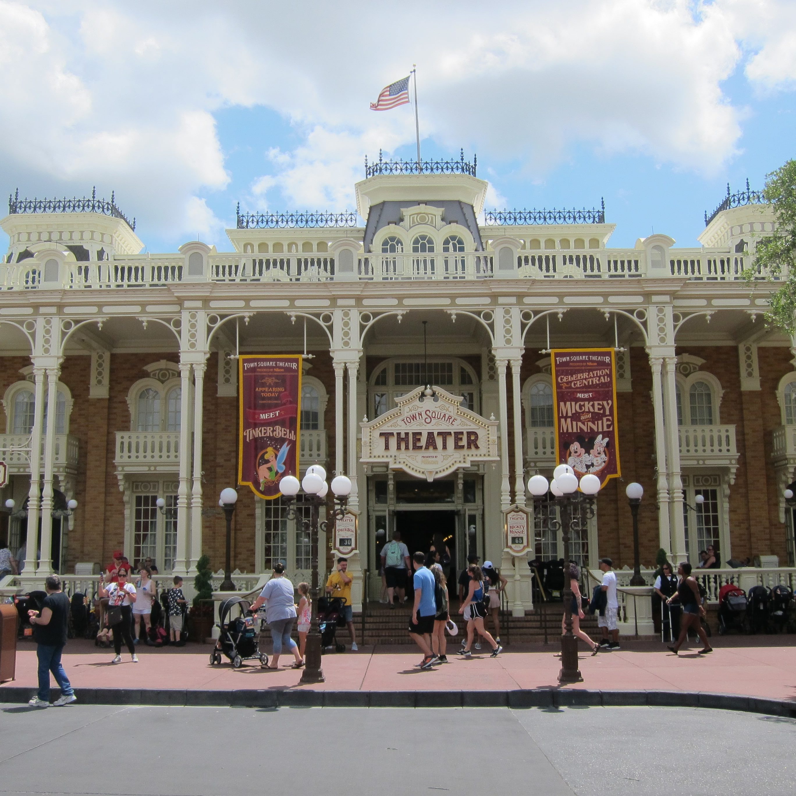 43 top tips for your next vacation to Disney World #disneyworld #disneytips #travelagent