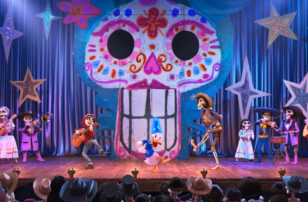 Mickey's Philharmagic Coco Scene #magickingdom #waltdisneyworld #disneyworld #disney #wdw #mickeysphilharmagic #coco #disneyattractions